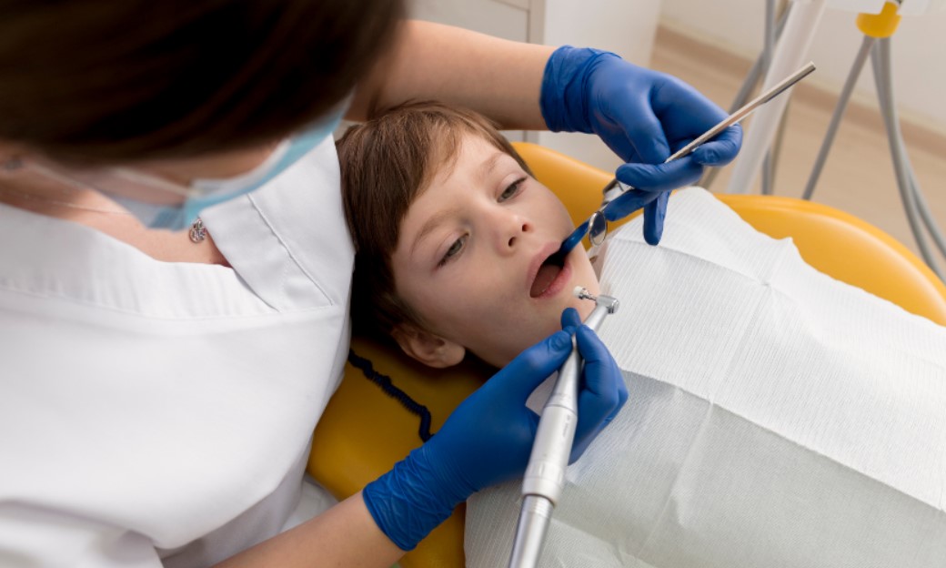 Top 6 Benefits of Visiting a Pediatric Dentist